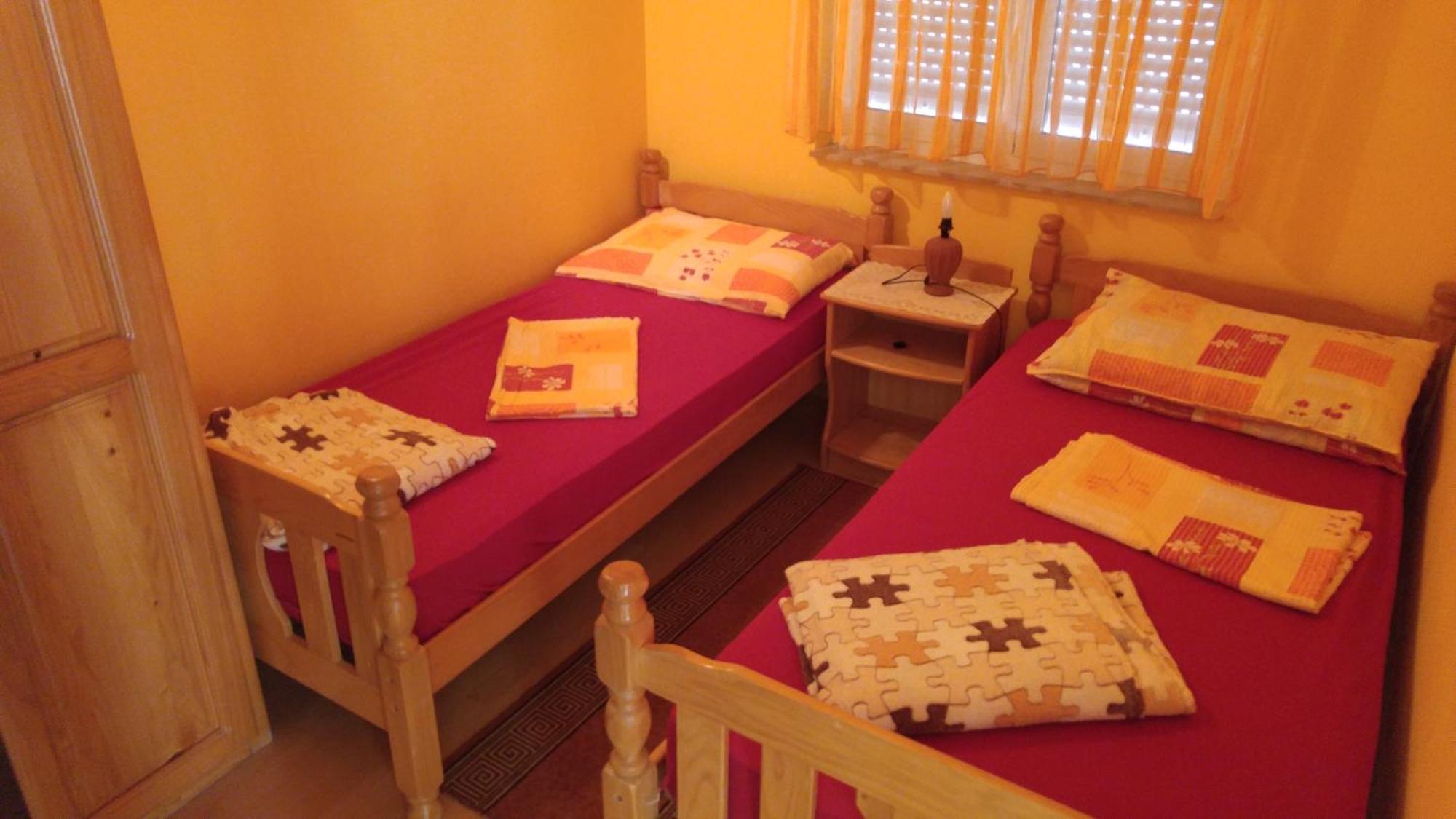 Apartmani Jelena Neum Exterior photo